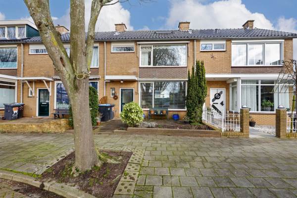 Woning Burgemeester Albertiplein 26 Krommenie