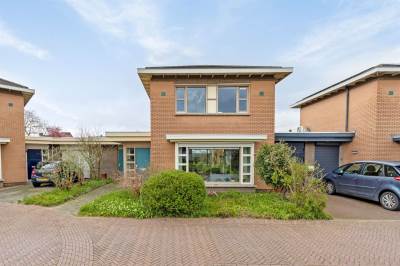 Woning Dr. van der Steenlaan 18 Oss