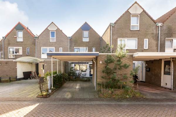 Woning Karveel 6033 Lelystad