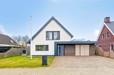 Woning Kamperfoeliestraat 33 Wouwse Plantage