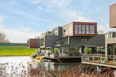 Woning St. Eustatiuspier 7 Almere