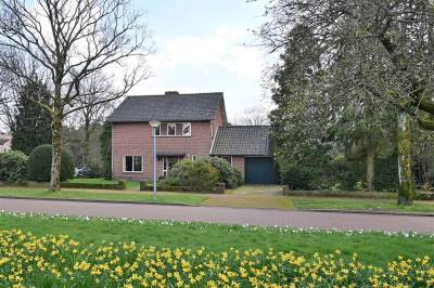 Woning Colijnlaan 1 Huizen