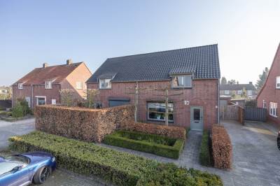 Woning Kapelaan L. de Nijsstraat 6 Rijsbergen