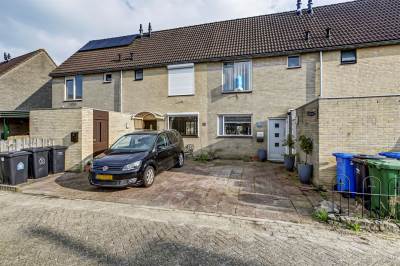 Woning Weegbree 27 Hoogvliet Rotterdam