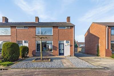 Woning Acaciastraat 15 Oude Pekela