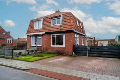 Woning Burg v Roijenstr West 16 Hoogezand