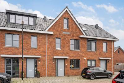 Woning Hof van Delftsesluis 48 Vlaardingen