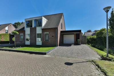 Woning Achtkant 11 Harkstede (Gem. Midden-Groningen)