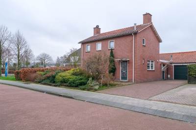 Woning Zwartwatersweg 1 Assen