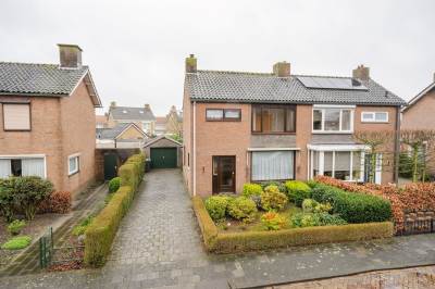 Woning Akkerlingen 15 Hoeven