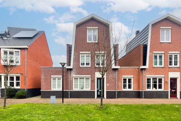 Woning Furie 12 Maassluis