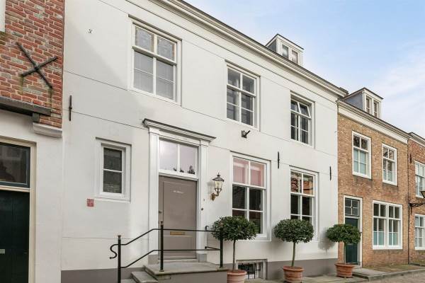 Woning Achter het Hofplein 3 Middelburg