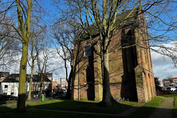 Woning Kerkplein 2 Tiel