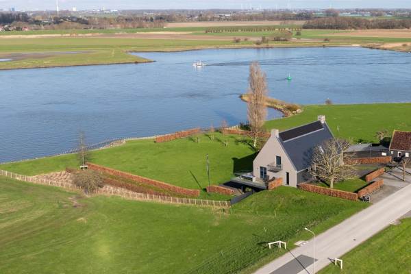 Woning Achthoven 31 Lexmond