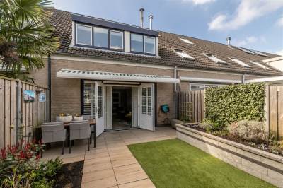 Woning Isaäc Sweersstraat 11 Hellevoetsluis