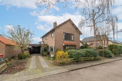 Woning van Ostadelaan 34 Loosdrecht