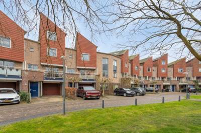 Woning Cornelis van Steenishof 33 Oegstgeest
