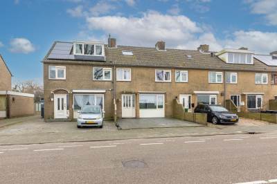 Woning Troelstralaan 13 Zwanenburg