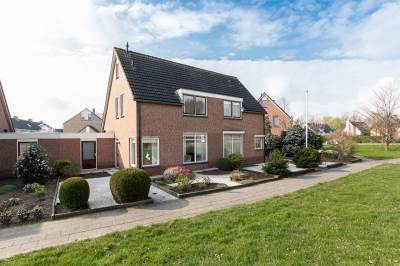 Woning van Randwijklaan 83 Werkendam