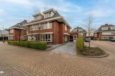 Woning Dokter De Vliegerstraat 27 Heinenoord