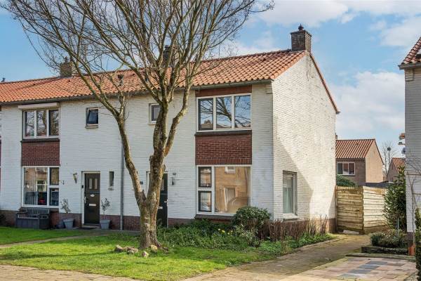Woning Stephensonstraat 19 Hengelo (OV)