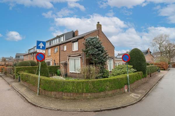 Woning Ferdinand Bollaan 2 Baarn