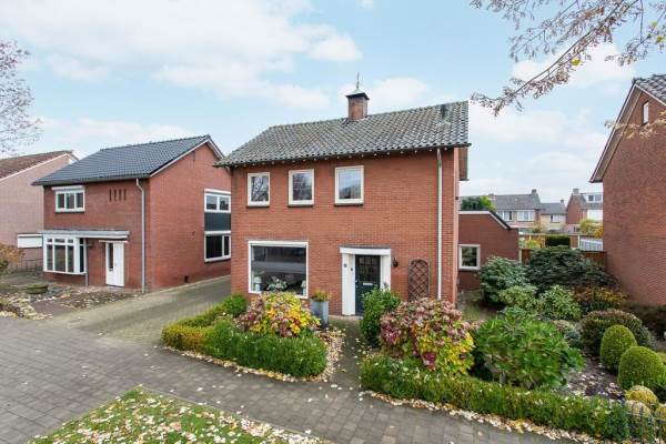 Woning dokter Hondelinkstraat 55 Denekamp