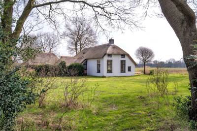 Woning Paradijsweg 1 Hooghalen