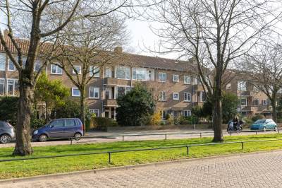 Woning Admiraal de Ruyterlaan 61 Hilversum