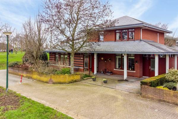 Woning Kruisvaardersland 61 Houten