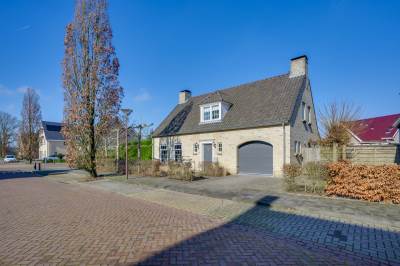 Woning Madelieflaan 11 Hoeven