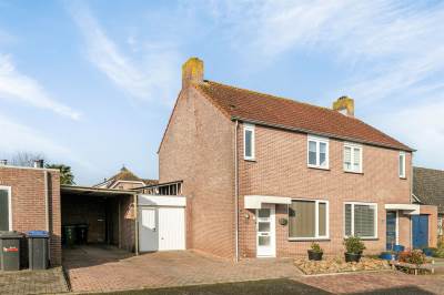 Woning Pastoor Knipscheerstraat 4 Lamswaarde