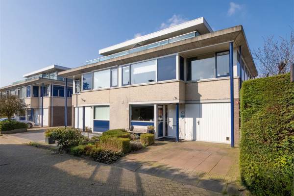 Woning Willem-Alexanderplantsoen 113 Barendrecht