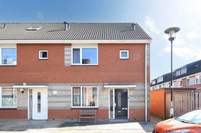 Woning Esdoornstraat 2 Bunschoten-Spakenburg