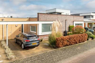 Woning Olivier Bruyneelstraat 25 Almere