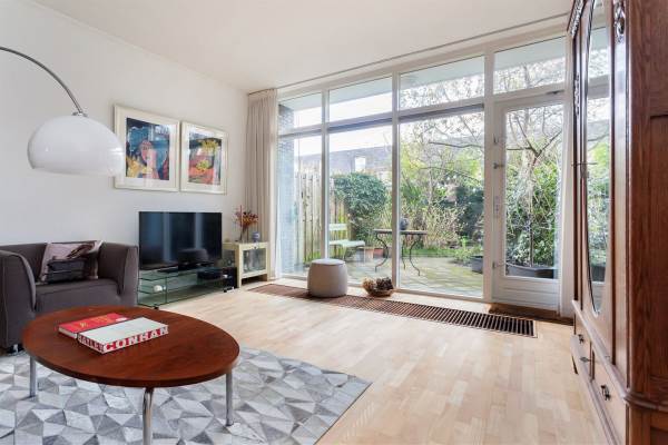 Woning J.H. van den Broekstraat 56 Rotterdam