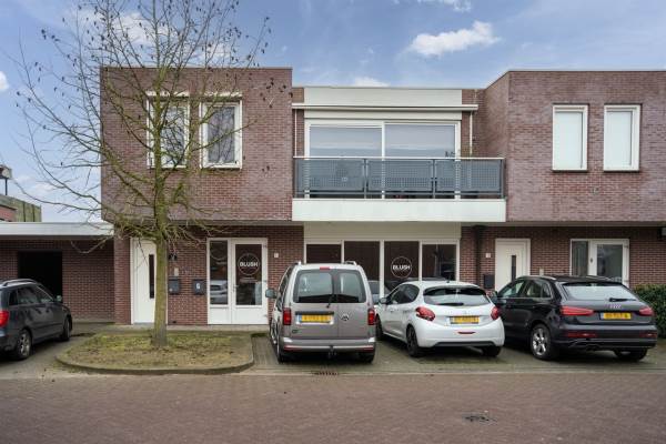 Woning Burgemeester Buijvoetsplein 12 Bentelo