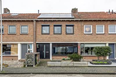 Woning Hendrik van Nassaustraat 4 Leerdam