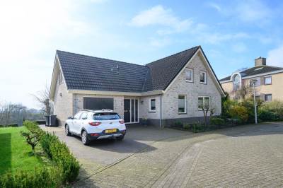 Woning Moeckenkamp 11 De Steeg