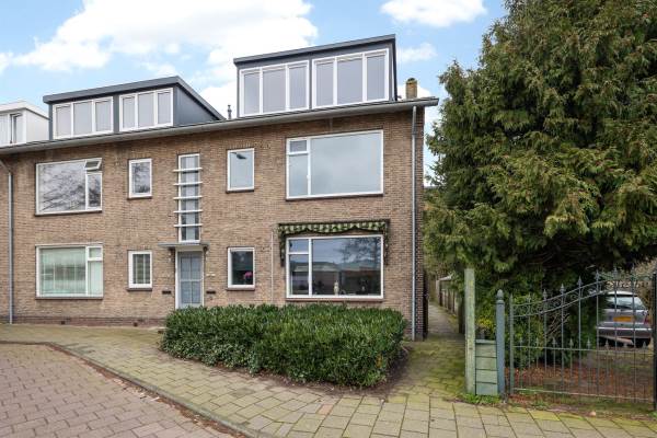 Woning Oranje Nassaustraat 2 Halfweg