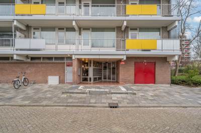 Woning Burgemeester A. van Walsumlaan 311 Vlaardingen