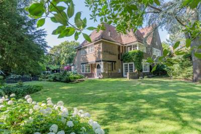 Woning Hoefloo 13 Laren (NH)