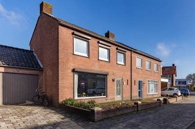 Woning Middenweg 5 Rijen
