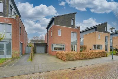 Woning Ien Dalesstraat 7 Rijen