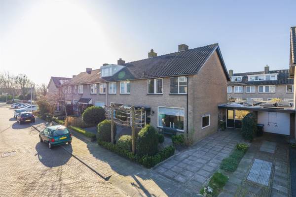 Woning Troelstralaan 22 Hillegom