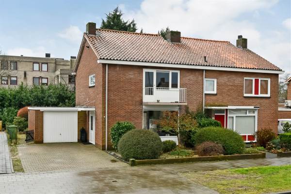 Woning Van Oldenbarneveltstraat 20 Elst (GE)