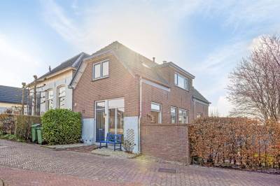 Woning Kerkstraat 1 Veessen