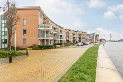 Woning Zuidkadering 24 Waddinxveen