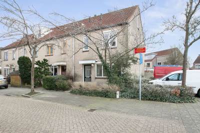 Woning Adriaan Engelslaan 2 Oegstgeest