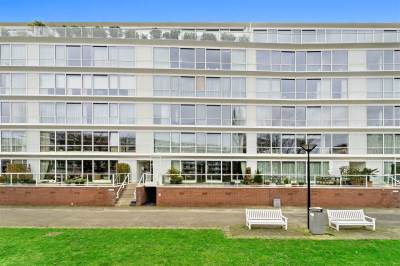 Woning Burgemeester De Monchyplein 93 Den Haag